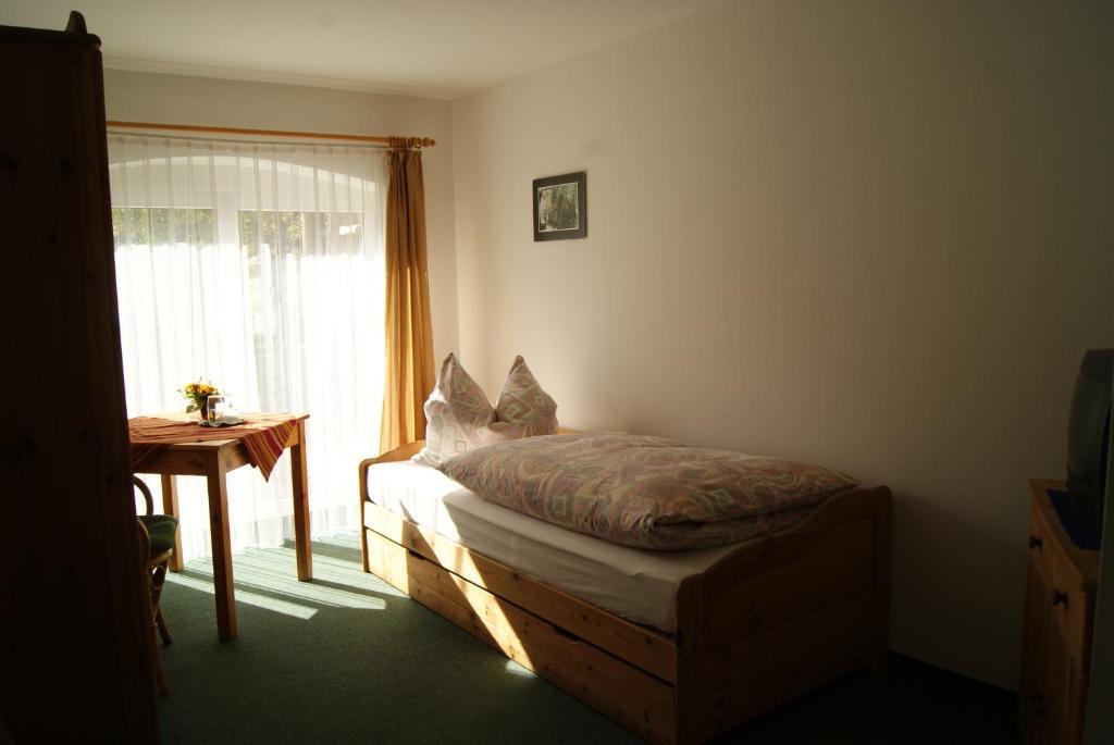 Pension Waldeck Goehren  Quarto foto